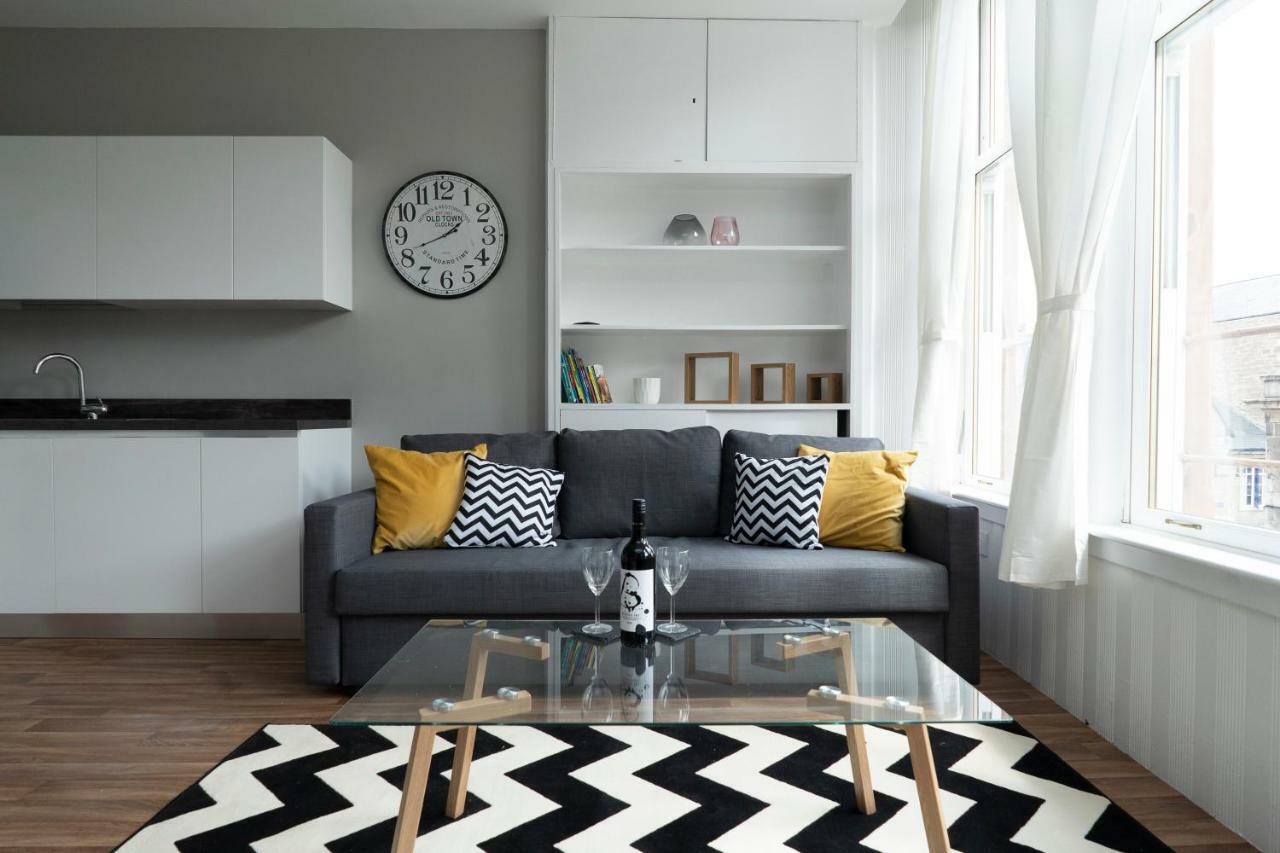 Greenstar Apartments - 2 Minute Walk Away Into City Centre - 6 Individual Flats - Next To Abertay University - 1 Bed 2 Bed & 3 Bedroom Flats - Fully Equipped - Short - Mid - Long Stays Welcome 던디 외부 사진