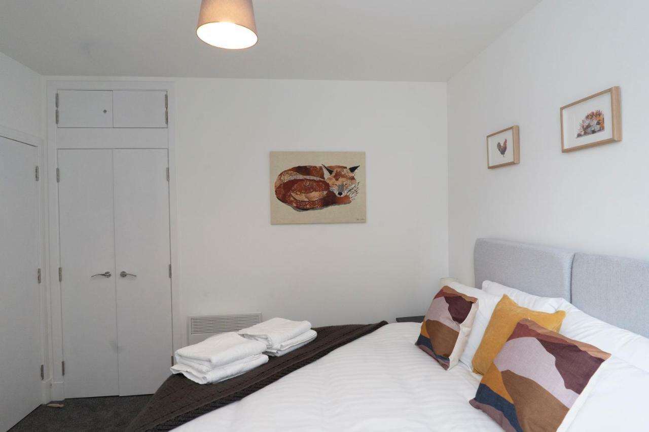 Greenstar Apartments - 2 Minute Walk Away Into City Centre - 6 Individual Flats - Next To Abertay University - 1 Bed 2 Bed & 3 Bedroom Flats - Fully Equipped - Short - Mid - Long Stays Welcome 던디 외부 사진