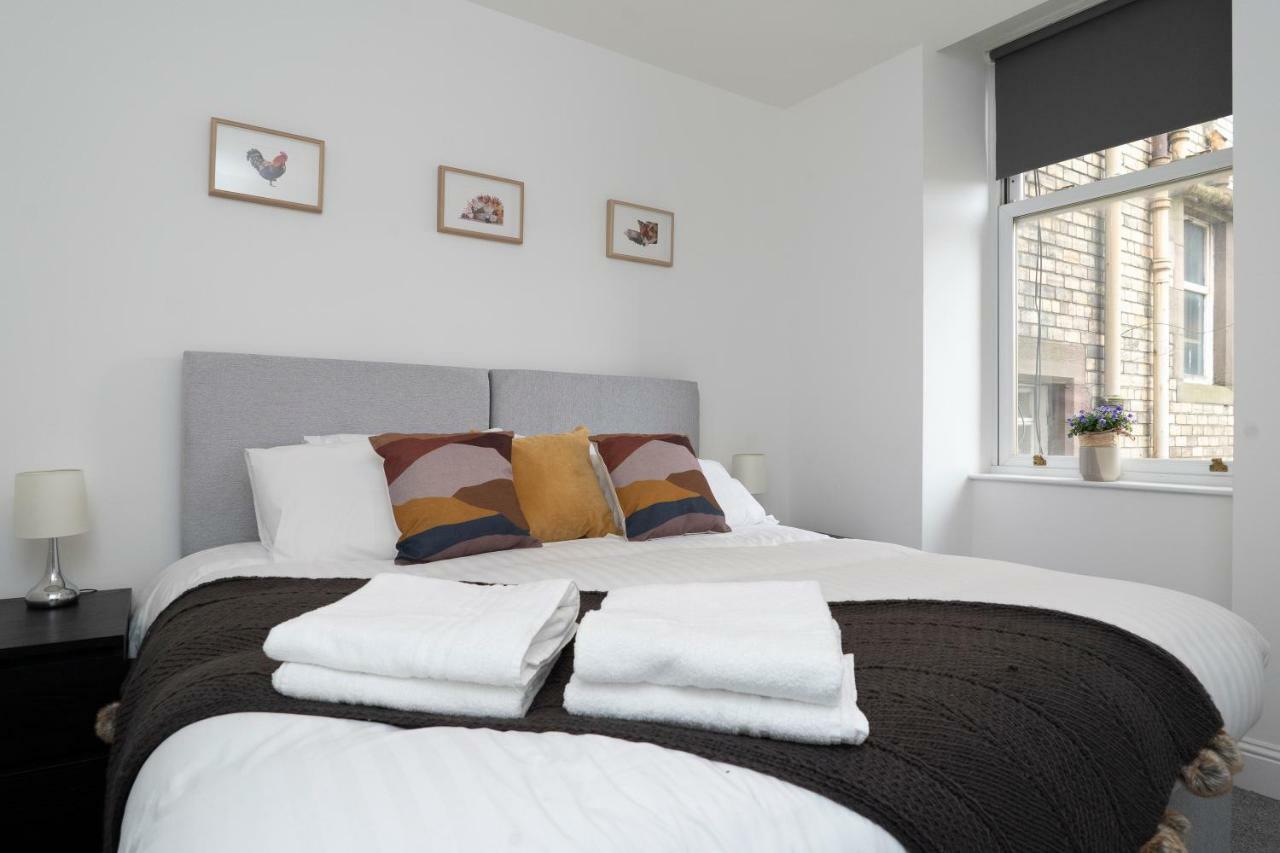Greenstar Apartments - 2 Minute Walk Away Into City Centre - 6 Individual Flats - Next To Abertay University - 1 Bed 2 Bed & 3 Bedroom Flats - Fully Equipped - Short - Mid - Long Stays Welcome 던디 외부 사진