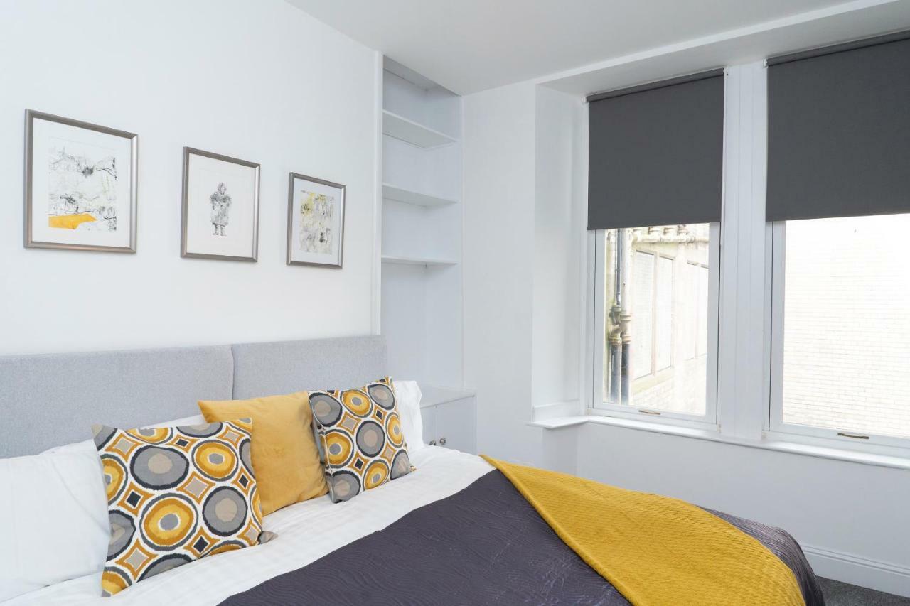 Greenstar Apartments - 2 Minute Walk Away Into City Centre - 6 Individual Flats - Next To Abertay University - 1 Bed 2 Bed & 3 Bedroom Flats - Fully Equipped - Short - Mid - Long Stays Welcome 던디 외부 사진