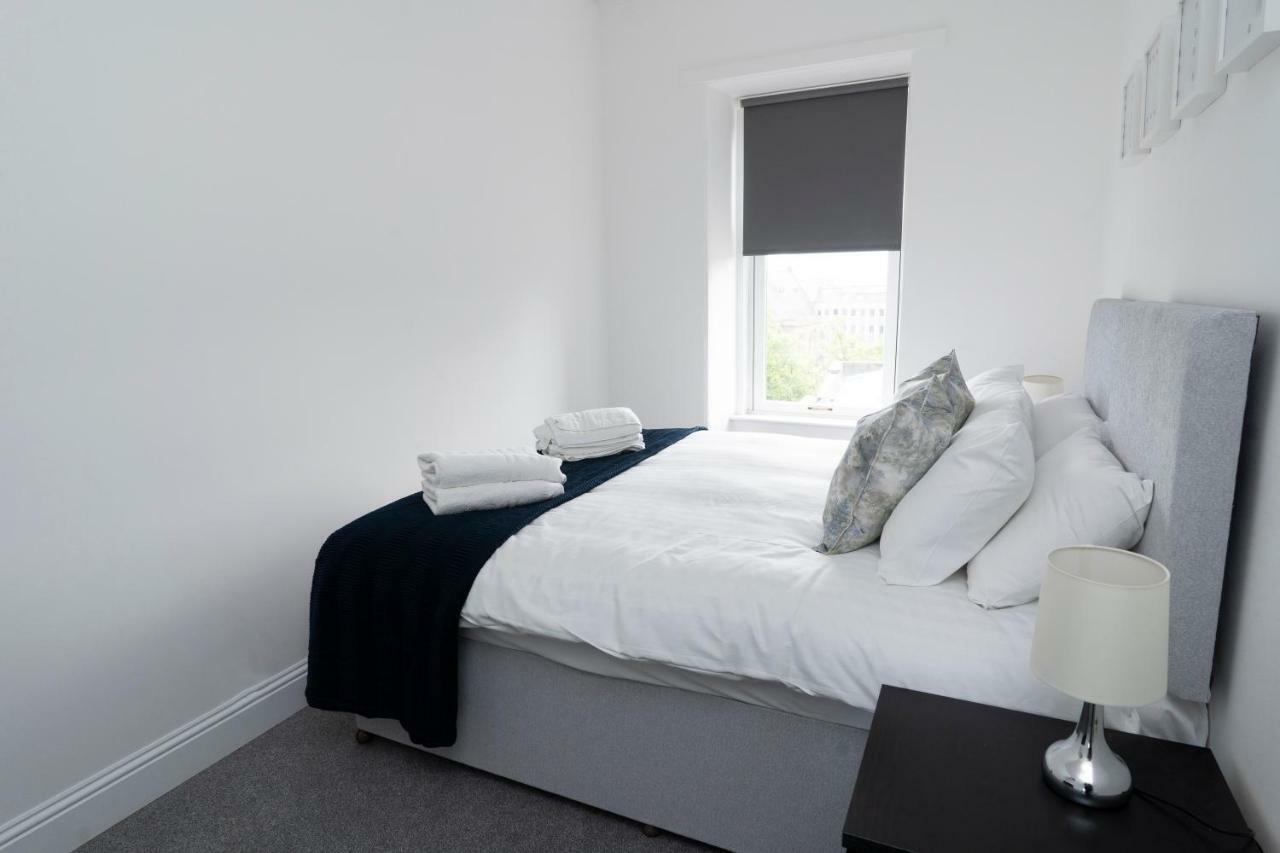 Greenstar Apartments - 2 Minute Walk Away Into City Centre - 6 Individual Flats - Next To Abertay University - 1 Bed 2 Bed & 3 Bedroom Flats - Fully Equipped - Short - Mid - Long Stays Welcome 던디 외부 사진
